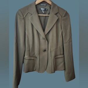NWOT DKNY for Bergdorf Goodman Taylored Wool Blend Blazer